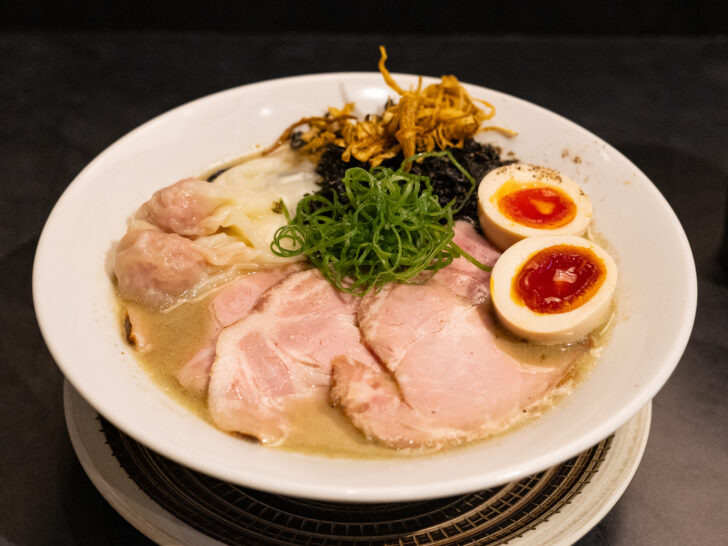 特上 鶏ニボらぁ麺