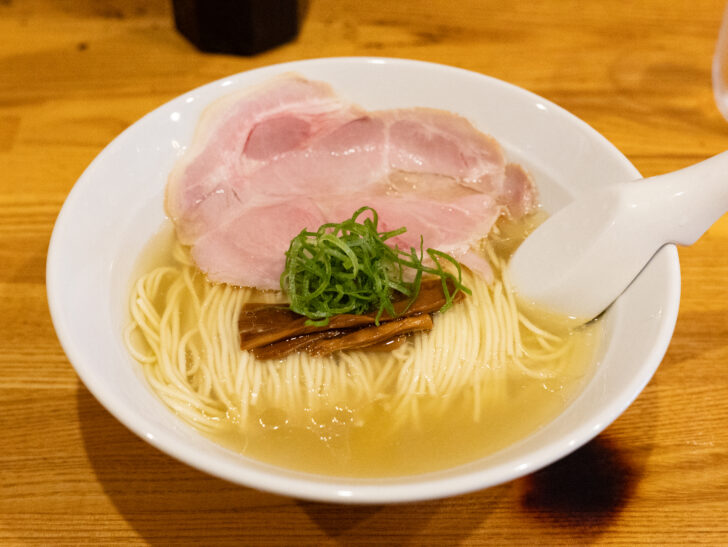 鶏清湯貝塩そば