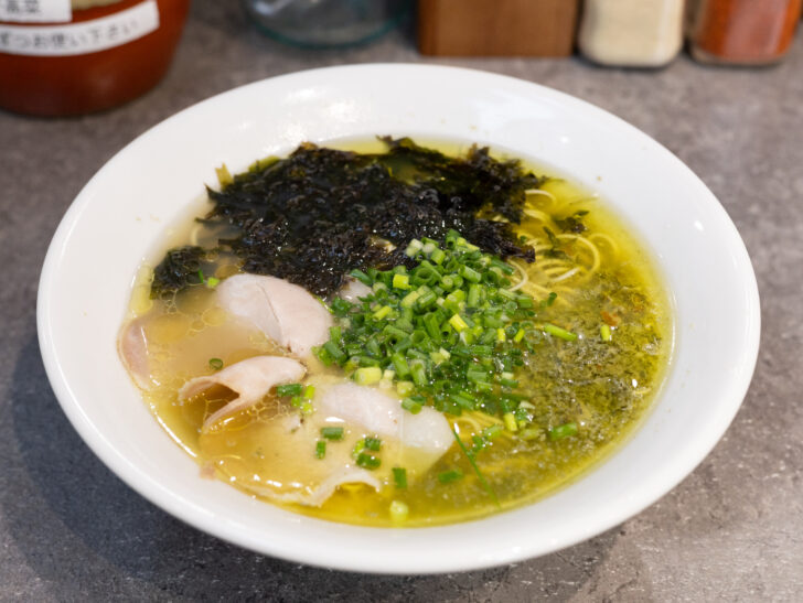 牡蠣塩ラーメン
