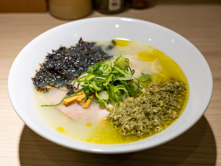 牡蠣塩ラーメン