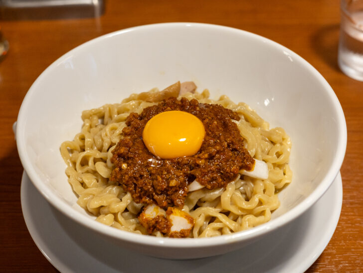 仙台辛味噌まぜそば 卵黄のせ