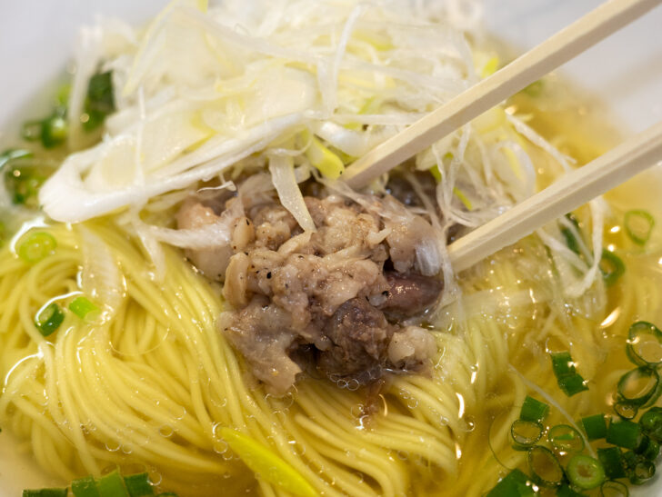 牛テールのほぐし肉