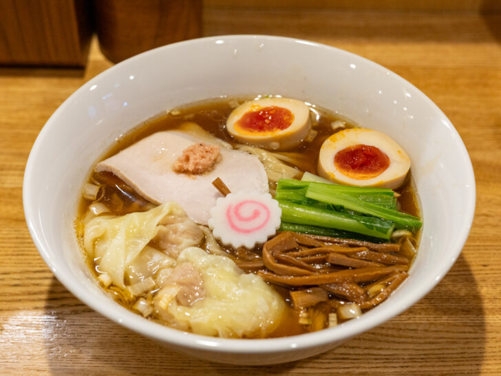 特製醤油らぁ麺