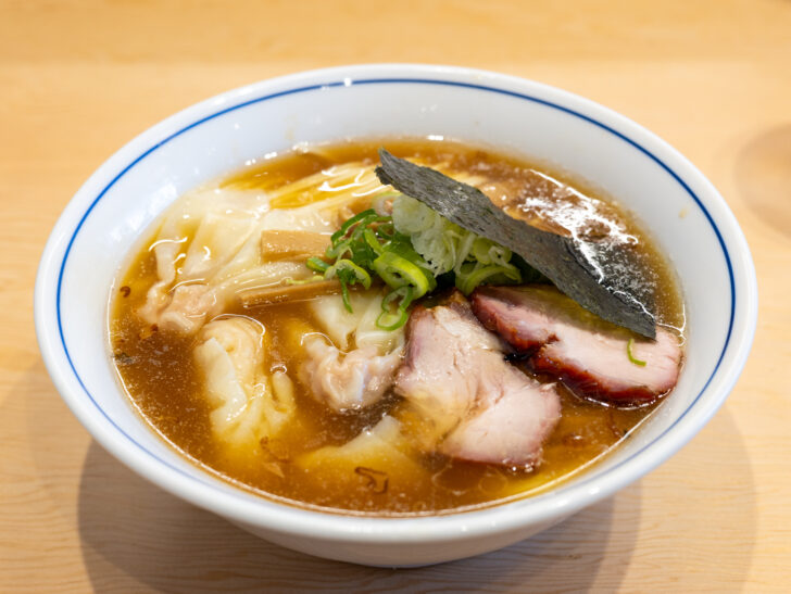 ミックスワンタン麺