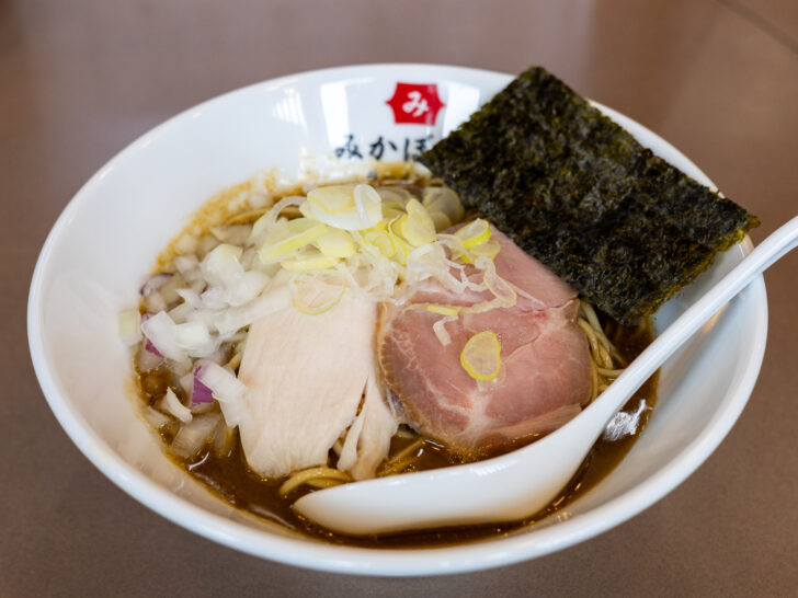 豪傑豚骨煮干ラーメン